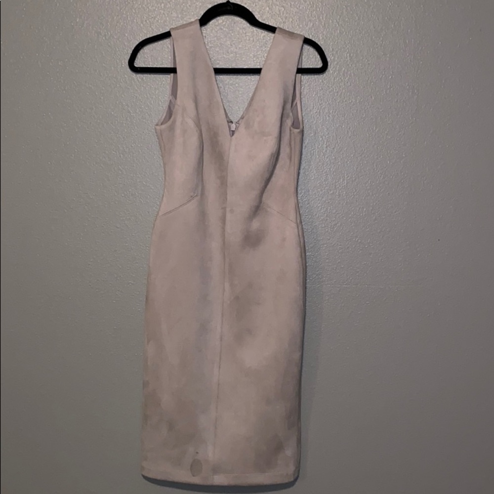 BCBGMAXAZRIA beige tight fit dress